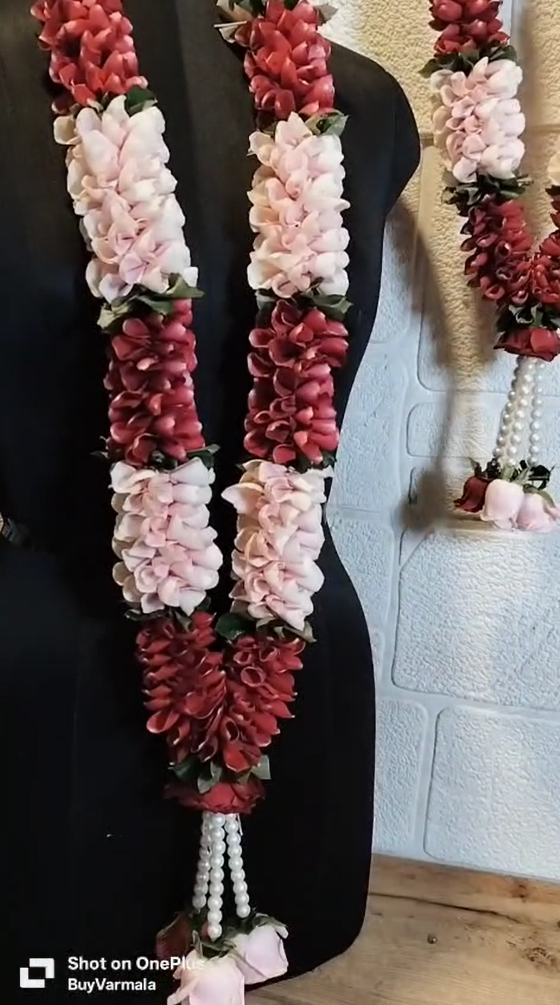 Red and Pink Rose Petals Garlands-1