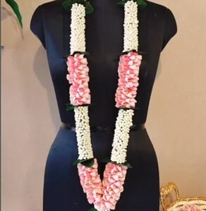 Mogra Buds & Baby Pink Petals